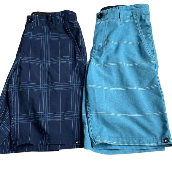 EUC! 2 Pairs: Quiksilver Amphibian Hybrid Shorts - Size 8 - Picture 1 of 11